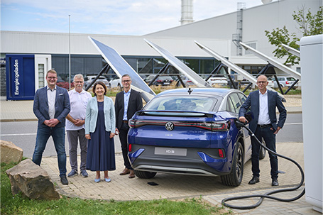 96 módulos de celdas MEB reutilizadas: Volkswagen Sachsen conecta el parque de carga rápida con un megabanco de energía