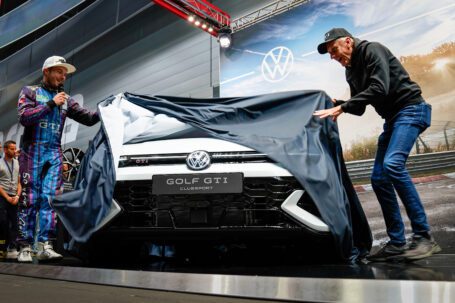 nuevo volkswagen golf gti clubsport se estrena en nurburgring y luego viene a VASA donostia