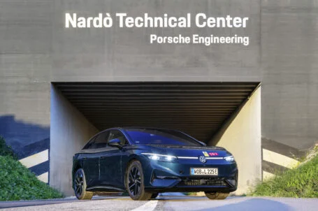 El ID.7 Pro S recorre 941 km con una sola carga de batería durante la prueba de eficiencia