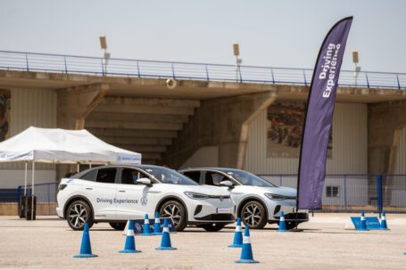 cursos de conducción para propietarios-clientes d ela gama ID de Volkswagen - vamos para que aprendas a manejarte con un eléctrico
