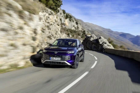 el nuevo tayron la sigue petando, ahora con las 5 estrellas euro ncap - la seguirdad antre todo pasis vasco guipuzcoa donostia