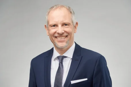 stefan mecha el nuevo presidente del comite ejecutivo de volkswagen vehiculos comerciales vasa pais vasco guipuzcoa donostia